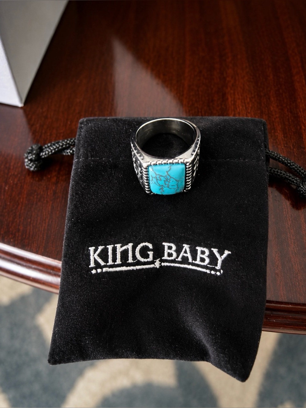 New unisex Sterling Silver size 9 Turquoise Stone Silver Ring. Very stylish!